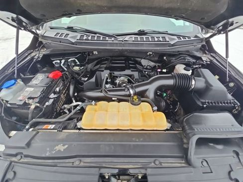 Used 2018 Ford F150 Lariat w/ Trailer Tow Package image 37