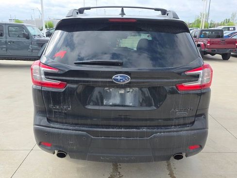 Used 2023 Subaru Ascent Onyx Edition Limited image 4