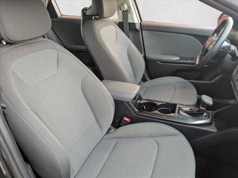 Used 2025 Kia K4 FWD image 20