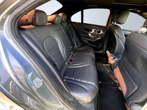Used 2019 Mercedes-Benz C 300 Sedan image 28