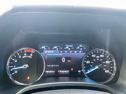 Used 2019 Ford F350 Lariat w/ Lariat Ultimate Package AWD/4WD image 14