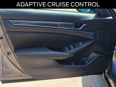 Used 2019 Honda Accord Sport image 18