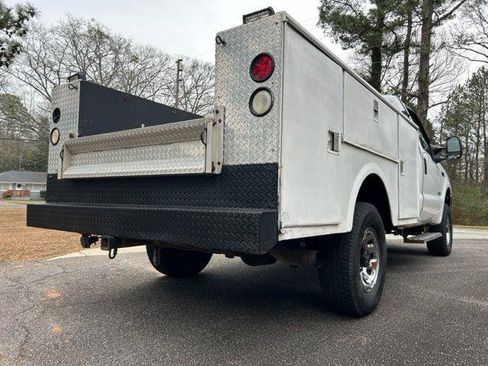 Used 2004 Ford F350 XL AWD/4WD image 23