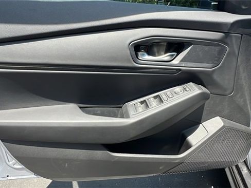 New 2025 Honda Accord SE image 19