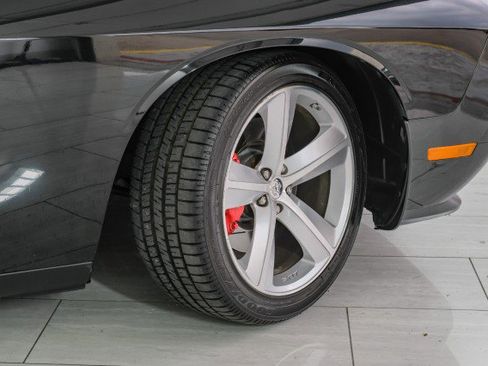 Used 2008 Dodge Challenger SRT8 image 49