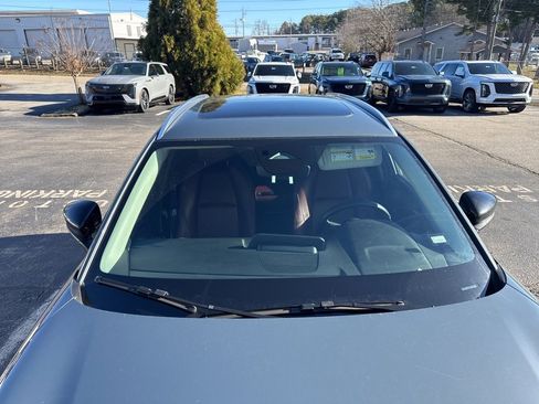 Used 2025 MAZDA CX-30 AWD 2.5 S w/ Preferred Package image 3