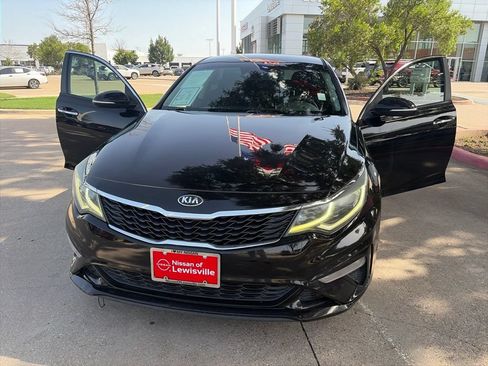 Used 2019 Kia Optima LX FWD image 2