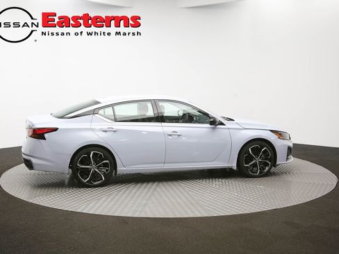 Used 2023 Nissan Altima 2.5 SR image 58