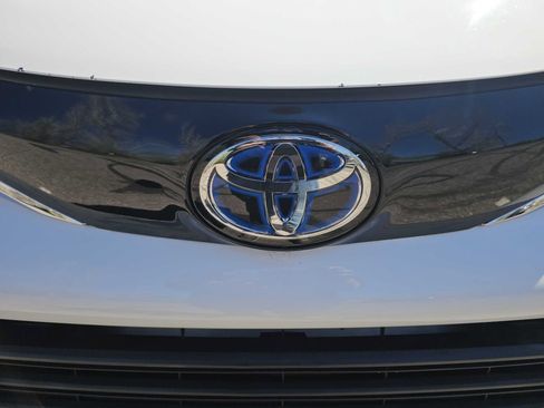 Used 2023 Toyota Sienna XSE w/ XSE Plus Package image 51