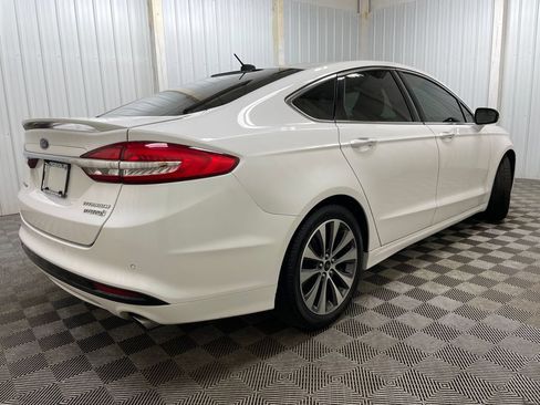 Used 2017 Ford Fusion Titanium FWD image 20