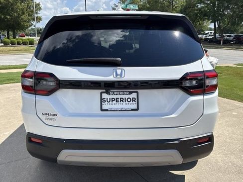 Used 2025 Honda Pilot EX-L image 5