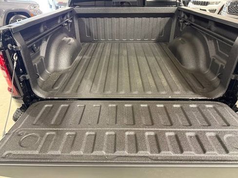 New 2025 RAM 1500 Tradesman w/ Night Edition image 9