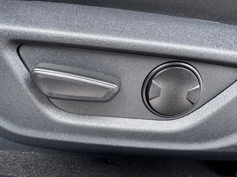 Used 2024 Ford Mustang GT Premium image 26