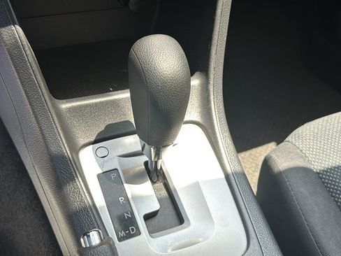 Used 2013 Subaru Impreza 2.0i Premium AWD/4WD image 18