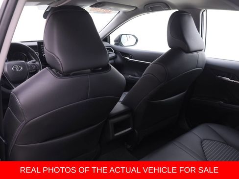 Used 2024 Toyota Camry SE FWD image 14