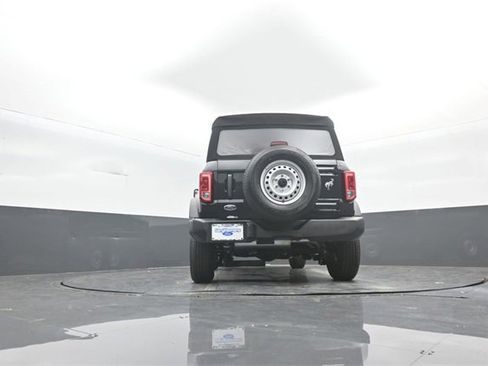 New 2025 Ford Bronco Base image 37