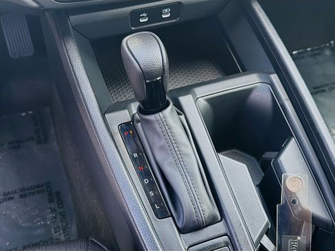 Certified 2023 Honda Accord EX image 15