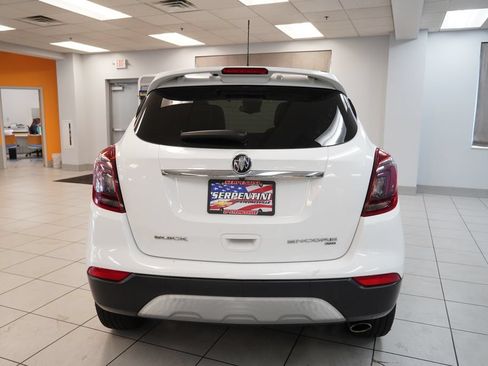 Used 2017 Buick Encore Sport Touring AWD/4WD image 8