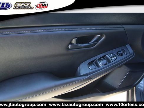 Used 2024 Nissan Sentra S FWD image 11