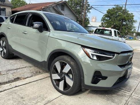 Used 2023 Volvo C40 P8 Recharge Plus w/ Climate Package AWD/4WD image 7