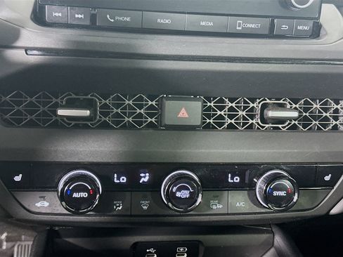 Used 2024 Honda Accord EX image 22