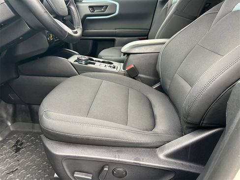 Used 2024 Ford Bronco Sport Badlands image 10