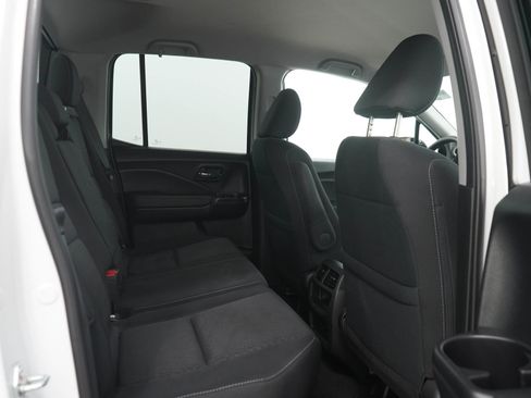 Used 2020 Honda Ridgeline Sport image 14