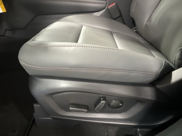 Used 2026 Ford Explorer Active w/ Active Comfort Package AWD/4WD image 18