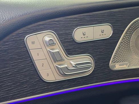 Used 2021 Mercedes-Benz GLE 350 4MATIC w/ AMG Line Exterior image 23