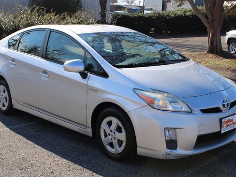 Used 2011 Toyota Prius Five image 5
