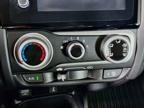 Used 2020 Honda Fit EX image 17