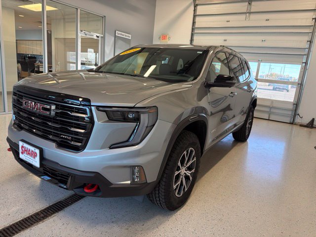 Used 2026 GMC Acadia AT4 w/ LPO, Floor Liner Package AWD/4WD image 5