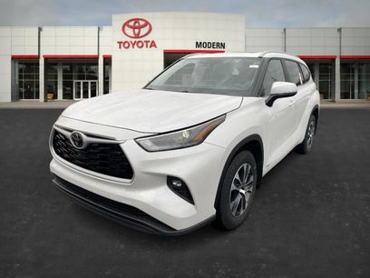 Certified 2025 Toyota Highlander XLE