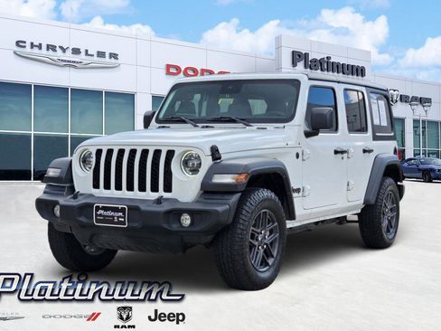 Used 2024 Jeep Wrangler Unlimited Sport AWD/4WD image 2