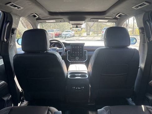 New 2026 GMC Acadia Denali Ultimate image 16