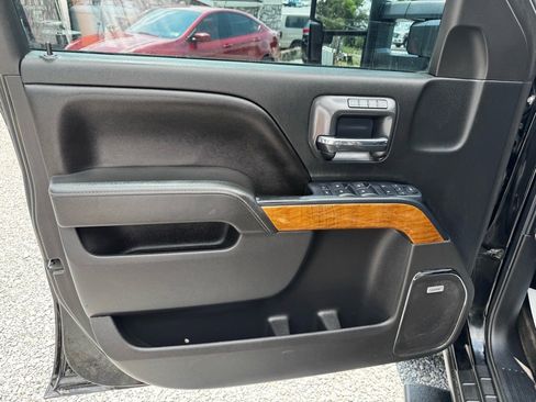 Used 2016 Chevrolet Silverado 3500 LTZ w/ Duramax Plus Package image 26