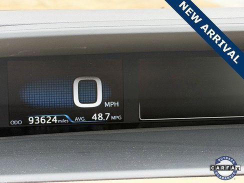 Used 2018 Toyota Prius Two image 6