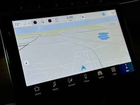 New 2025 Jeep Grand Cherokee Summit w/ Obsidian Package image 13