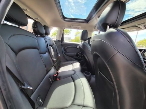 Used 2015 MINI Cooper S FWD image 11
