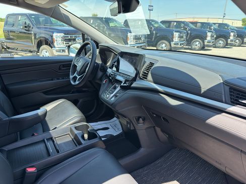 Used 2021 Honda Odyssey EX-L image 14