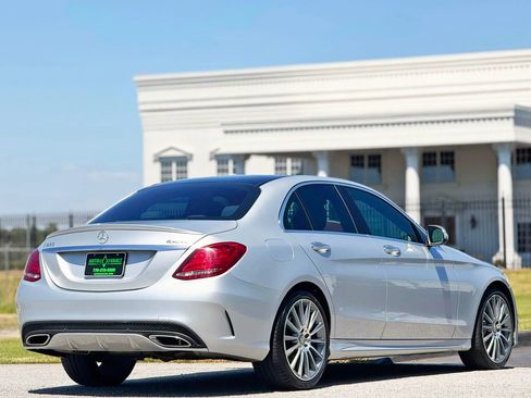Used 2015 Mercedes-Benz C 300 4MATIC Sedan image 12