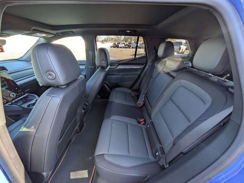 New 2026 GMC Terrain AT4 w/ Convenience Package III image 28