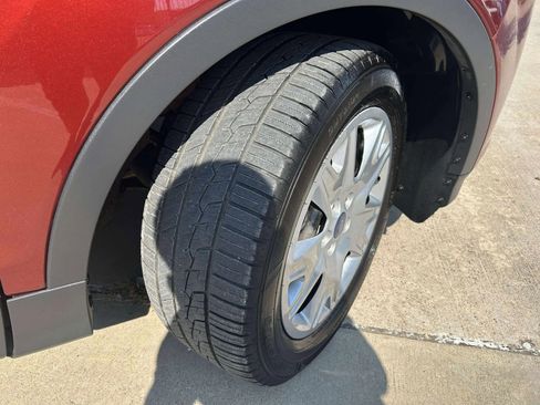 Used 2015 Ford Escape S image 12