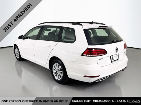 Used 2019 Volkswagen Golf S FWD image 7
