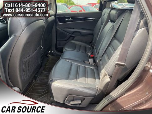 Used 2017 Kia Sorento EX w/ EX V6 Premium Package image 25