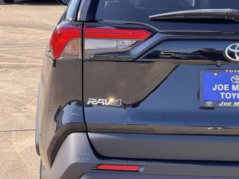 Used 2024 Toyota RAV4 XLE FWD image 10