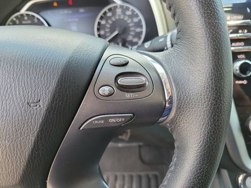 Used 2024 Nissan Murano SV FWD image 25