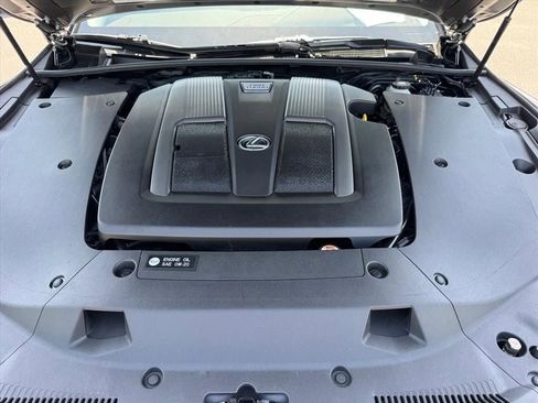 Used 2020 Lexus LS 500 w/ Accessory Package (Z2) RWD image 14