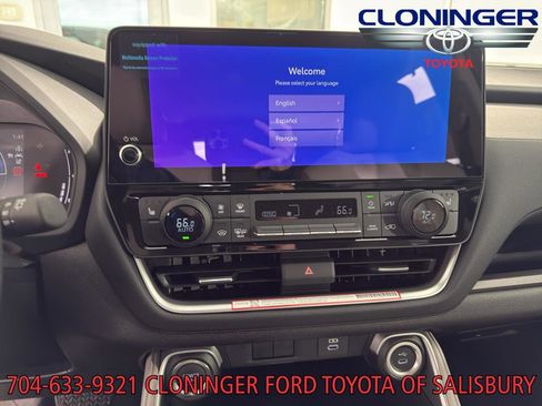 New 2026 Toyota Grand Highlander XLE image 22