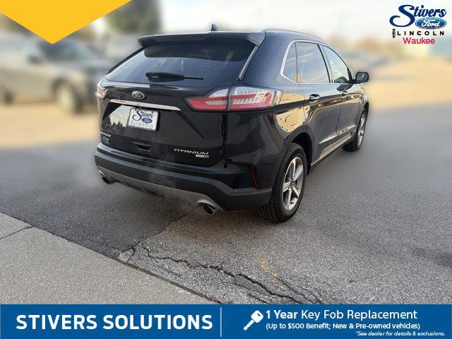 Used 2019 Ford Edge Titanium w/ Cold Weather Package AWD/4WD image 6